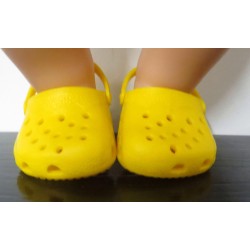 crocs geel baby born 43cm