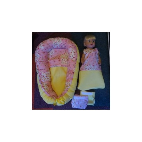 poppennest setje roze met geel baby born 43cm
