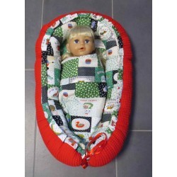 poppennestje beren met rood
