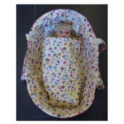 reiswieg geel hello kitty hard roze voor poppen van 40t/m 48cm
