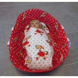 reiswieg wit roodkapje met wit voor poppen van 40t/m 48cm