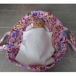 reiswieg gekleurd voor poppen van 40t/m 48cm