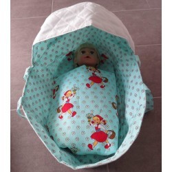 reiswiegkap mint met wit voor poppen van 40t/m 48cm