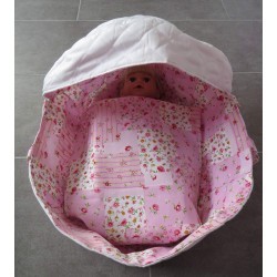 reiswieg kap roze wit met wit voor poppen van 40t/m 48cm