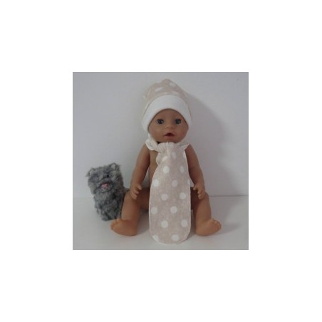 muts met sjaal oud roze met stippen baby born 43cm
