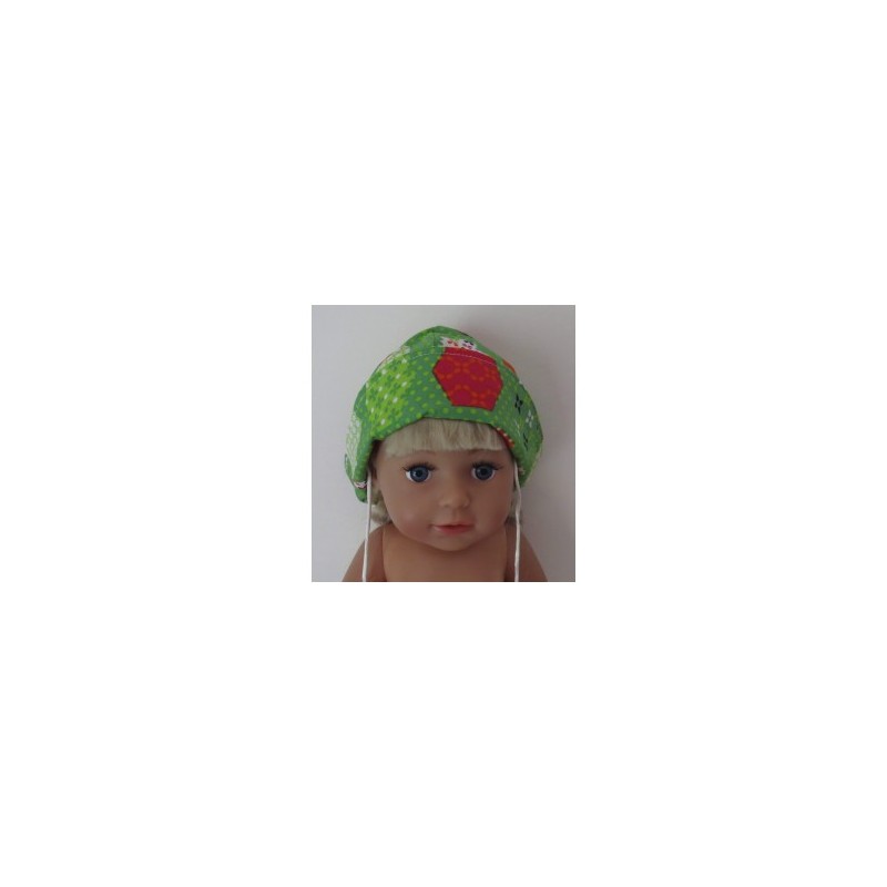 mutsje groen baby born 43cm