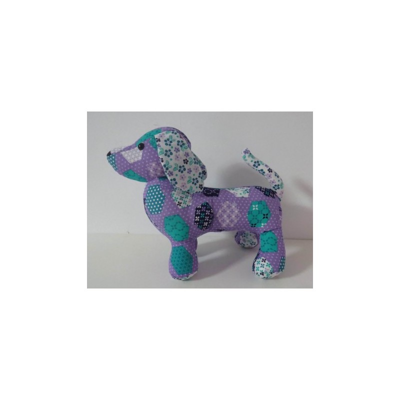 knuffel teckel lila met wit 30/25cm